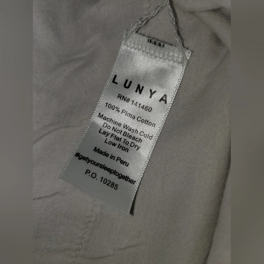 LUNYA - Picture 6 of 11